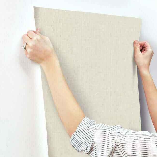 Gesso Weave Ivory Wallpaper - York Wallcoverings - 5980 - York Wallcoverings Wallpaper