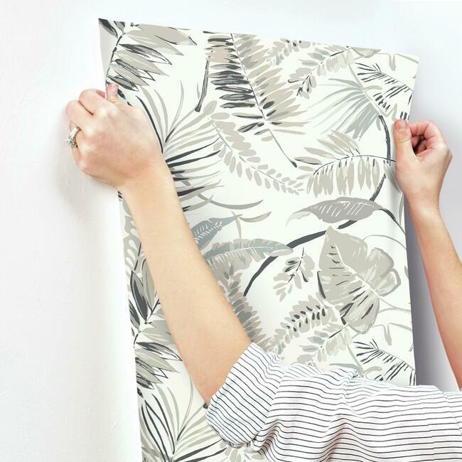 tropical-toss-wallpaper-white-neutrals-york-wallcoverings-tc2622