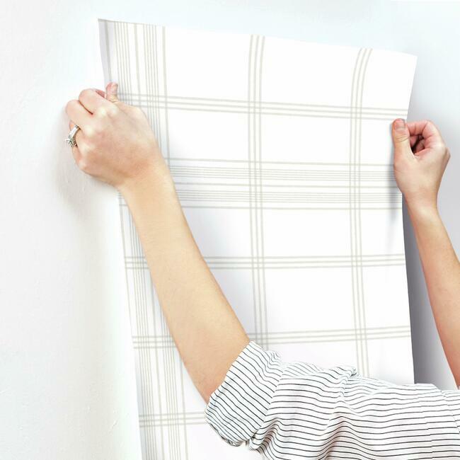 charter-plaid-wallpaper-sand-york-wallcoverings-cv4466