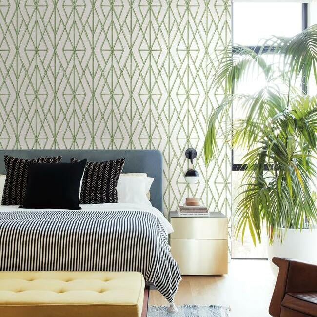 riviera-bamboo-trellis-wallpaper-fern-york-wallcoverings-cv4451