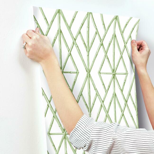 riviera-bamboo-trellis-wallpaper-fern-york-wallcoverings-cv4451