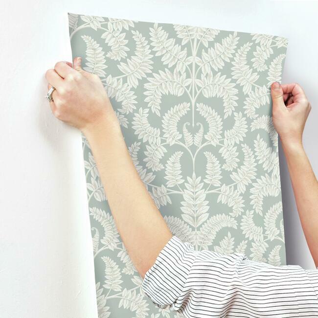 royal-fern-damask-wallpaper-eucalyptus-york-wallcoverings-dm4964