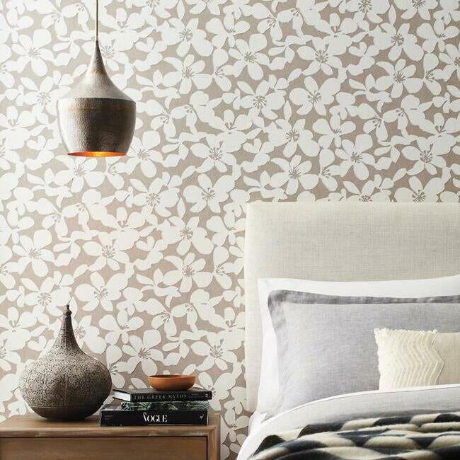 free-spirit-wallpaper-mocha-york-wallcoverings-bo6681