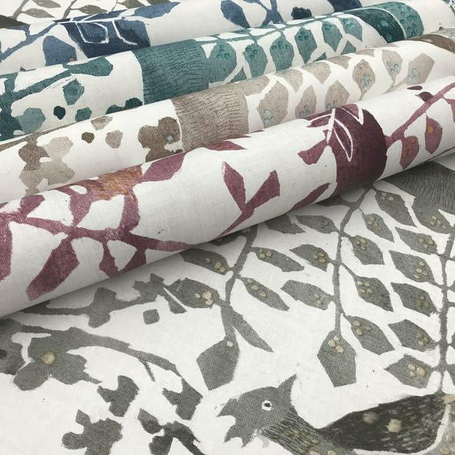 peacock-block-print-wallpaper-linen-york-wallcoverings-bo6635