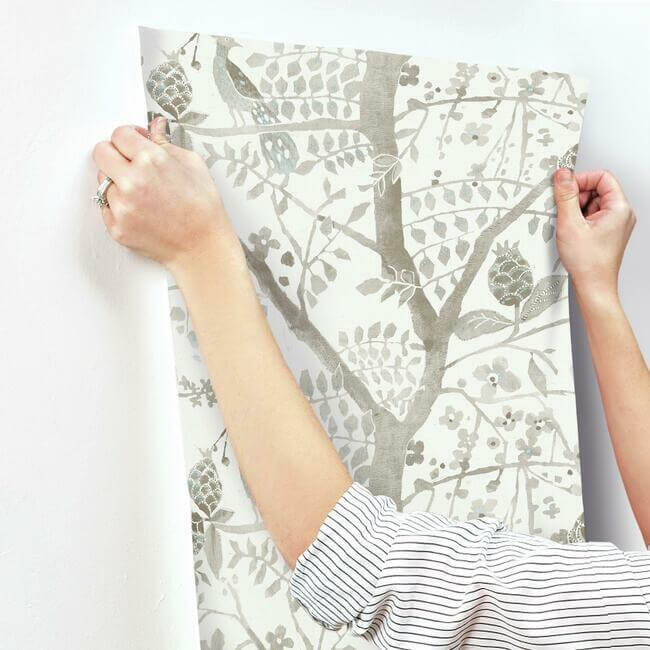 peacock-block-print-off-white-wallpaper-york-wallcoverings-bo6635 - York Wallcoverings Wallpaper