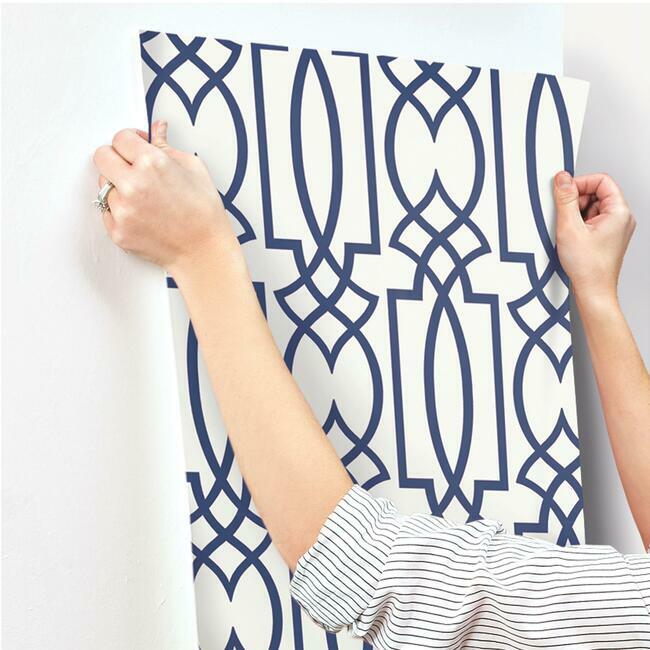large-lattice-wallpaper-york-wallcoverings-cm2383
