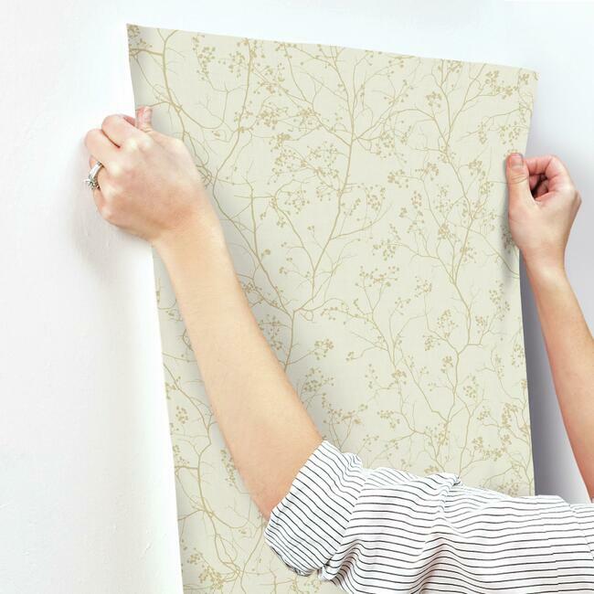 luminous-branches-wallpaper-cream-gold-york-wallcoverings-dd3812