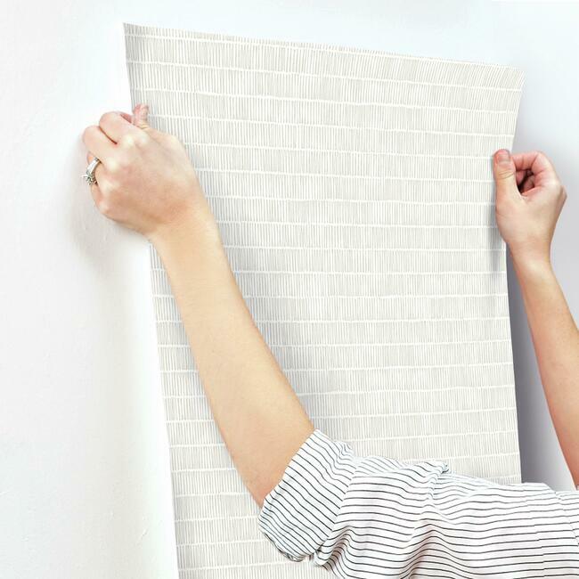 horizontal-hash-marks-wallpaper-neutral-york-wallcoverings-bw3812