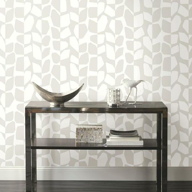 primitive-vines-wallpaper-neutral-york-wallcoverings-bw3891