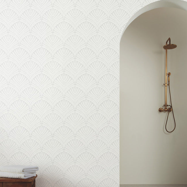 beachcomber-wallpaper-pale-grey-white-york-wallcoverings-mn1874