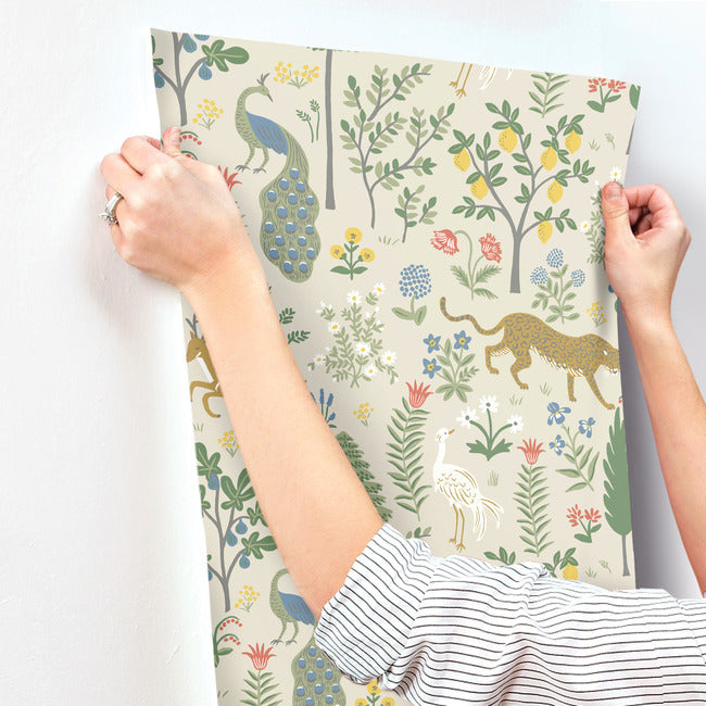 menagerie-wallpaper-cream-york-wallcoverings-rp7303