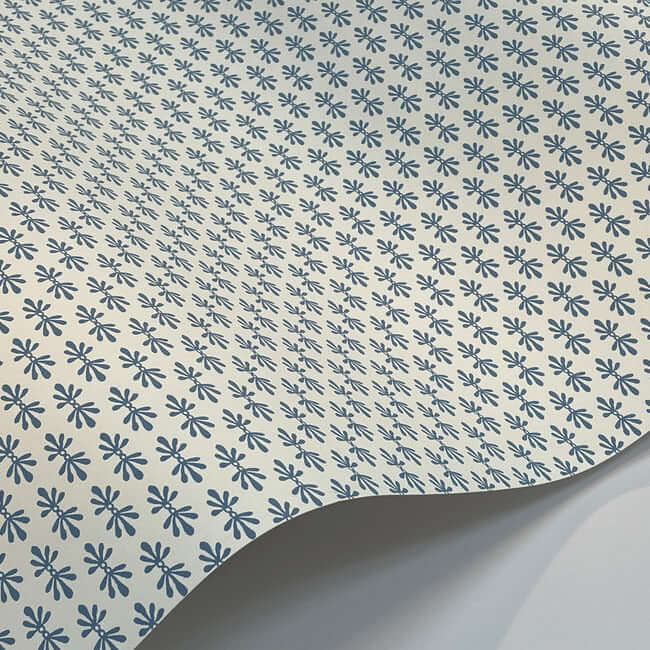 petal-wallpaper-white-blue-york-wallcoverings-rp7365 - York Wallcoverings Wallpaper