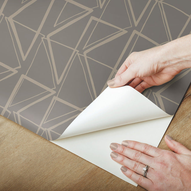 love-triangles-premium-peel-stick-wallpaper-charcoal-glint-metallic-york-wallcoverings-psw1254rl