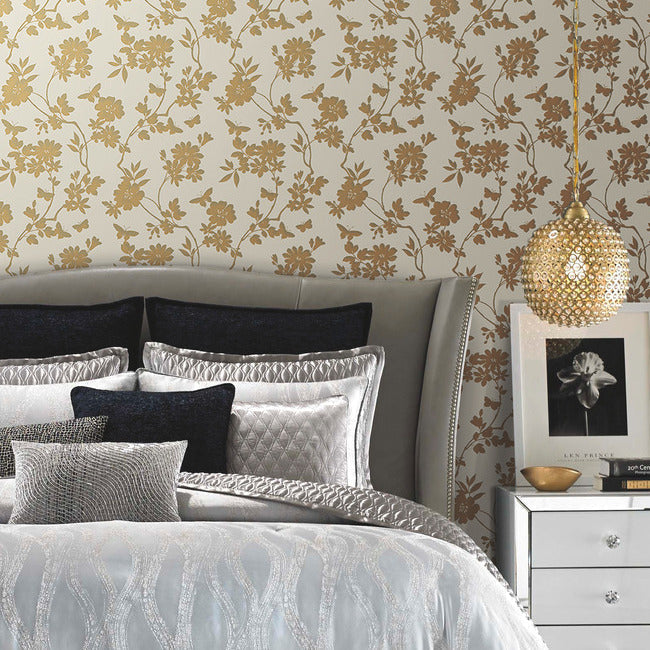 flutter-vine-wallpaper-white-gold-york-wallcoverings-dt5022