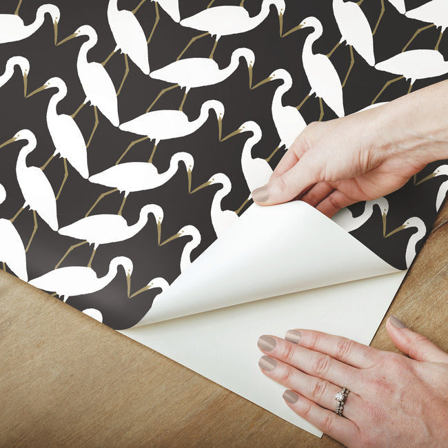 elegant-birds-premium-peel-stick-wallpaper-black-gold-metallic-york-wallcoverings-psw1345rl