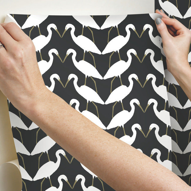 elegant-birds-premium-peel-stick-wallpaper-black-gold-metallic-york-wallcoverings-psw1345rl