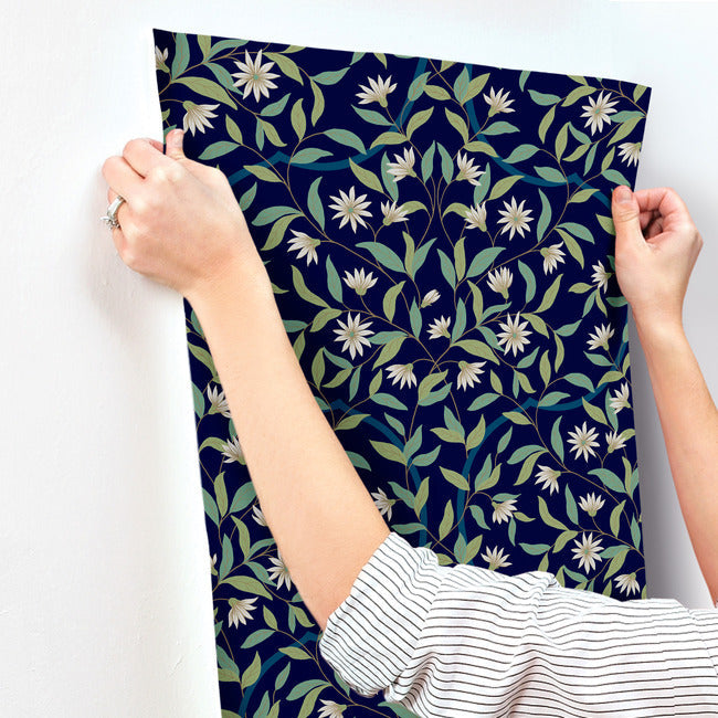 jasmine-wallpaper-indigo-york-wallcoverings-go8251