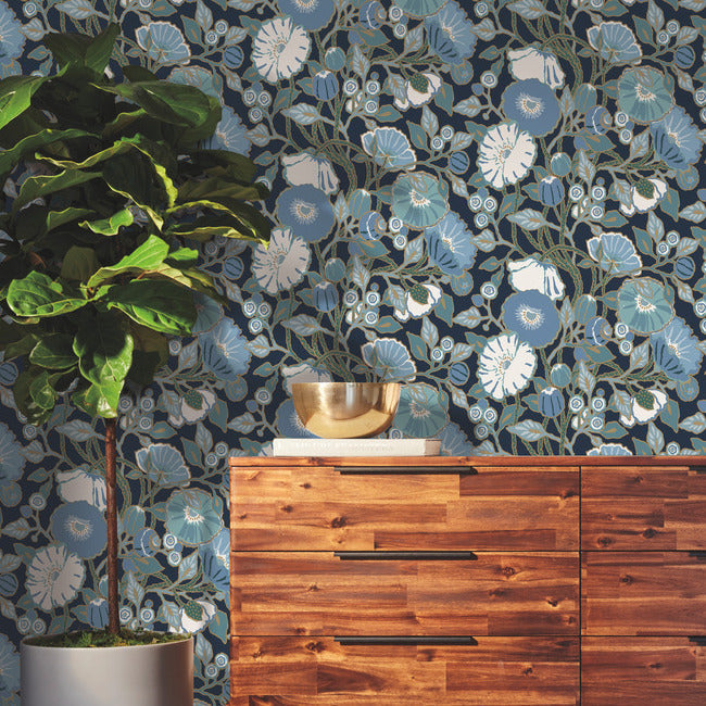 vincent-poppies-wallpaper-indigo-york-wallcoverings-go8312