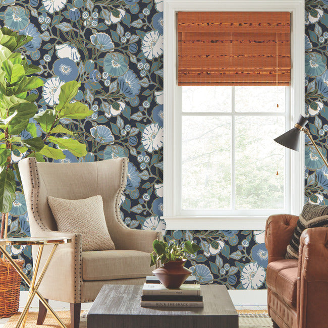 vincent-poppies-wallpaper-indigo-york-wallcoverings-go8312