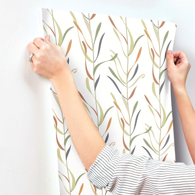 chloe-vine-wallpaper-sienna-york-wallcoverings-go8321