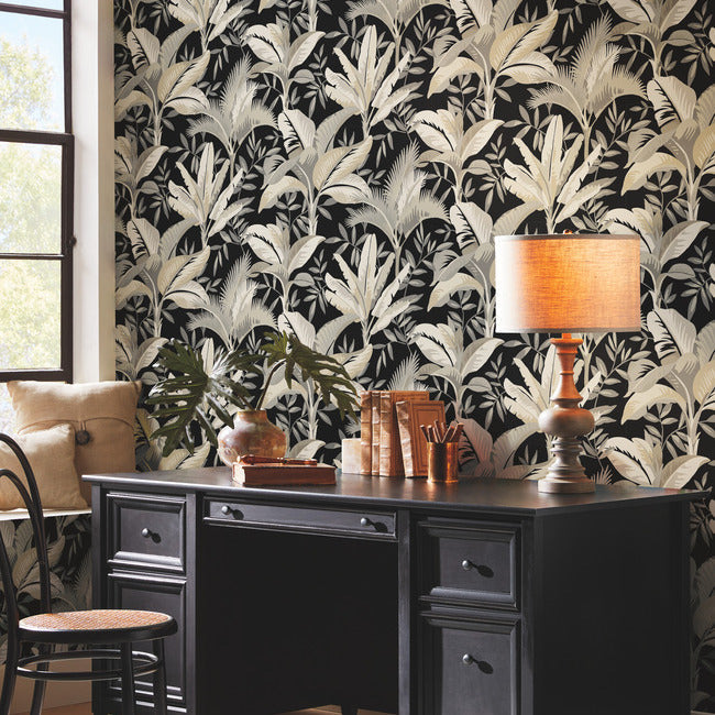 summerhouse-wallpaper-midnight-york-wallcoverings-go8204