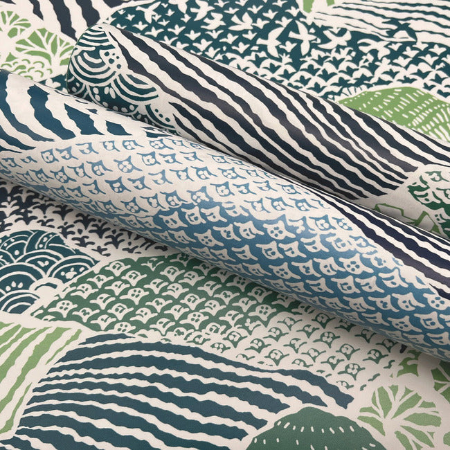 shangri-la-premium-peel-stick-wallpaper-palm-green-york-wallcoverings-psw1405rl