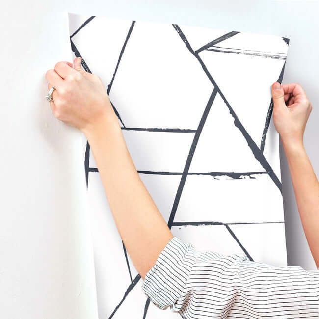 intersect-black-wallpaper-york-wallcoverings-cc1295 - York Wallcoverings Wallpaper