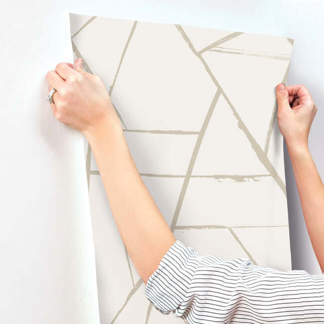 intersect-beige-metallic-wallpaper-york-wallcoverings-cc1293 - York Wallcoverings Wallpaper