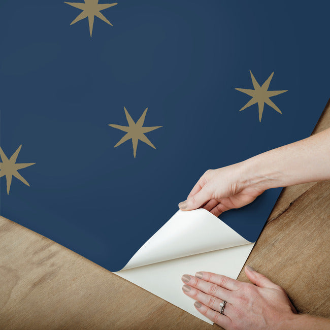 star-splendor-premium-peel-stick-wallpaper-navy-metallic-gold-york-wallcoverings-psw1451rl