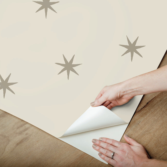 star-splendor-premium-peel-stick-wallpaper-wicker-metallic-gl-york-wallcoverings-psw1452rl