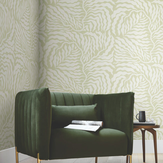 fern-fronds-wallpaper-light-green-white-york-wallcoverings-ag2065