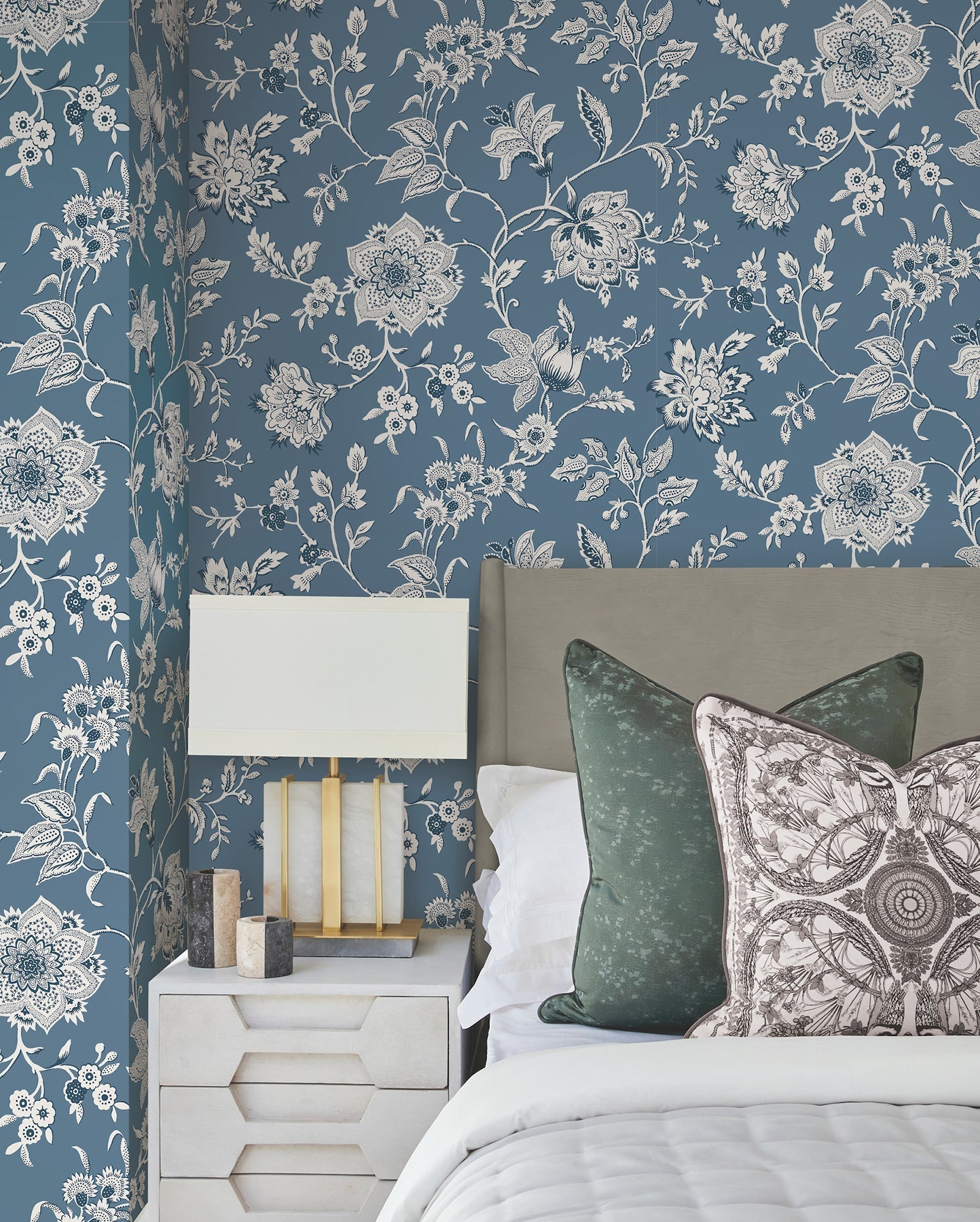 sutton-wallpaper-blue-york-wallcoverings-rt7821