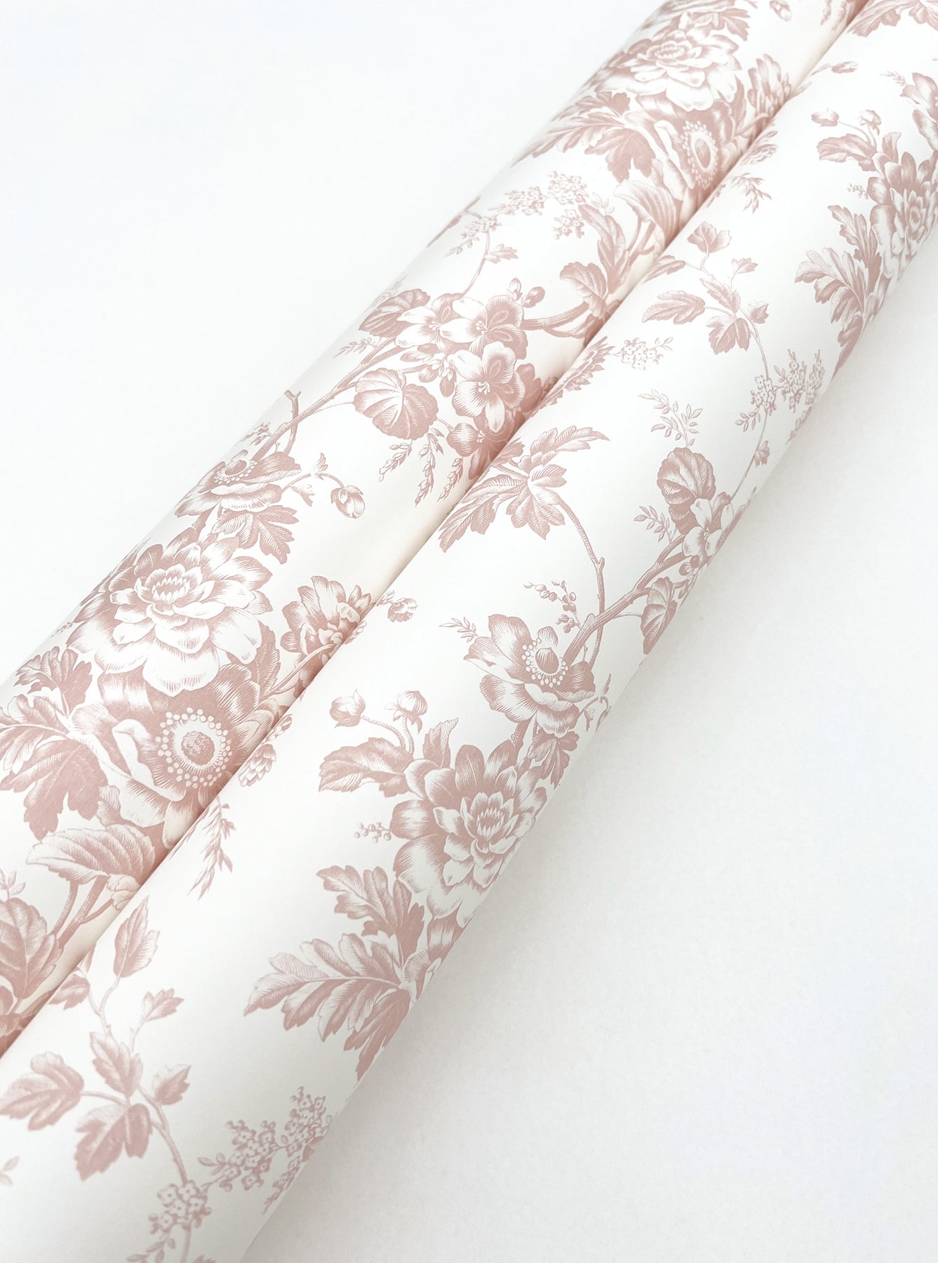 anemone-toile-wallpaper-blush-york-wallcoverings-rt7874
