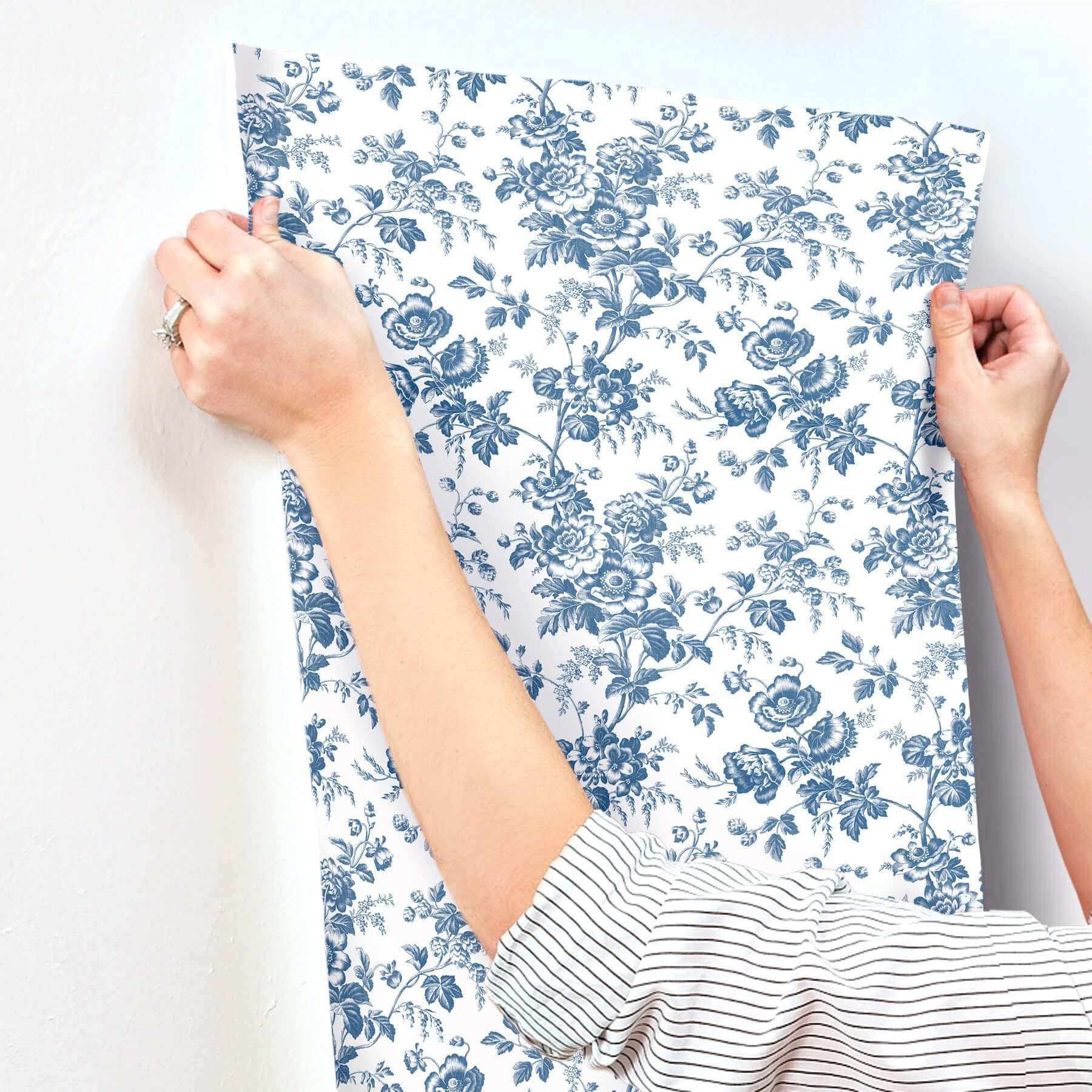 anemone-toile-wallpaper-navy-york-wallcoverings-rt7873 - York Wallcoverings Wallpaper