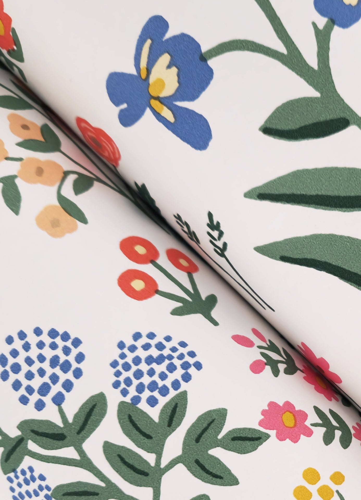 menagerie-garden-peel-stick-wallpaper-rose-multi-york-wallcoverings-psw1552rl