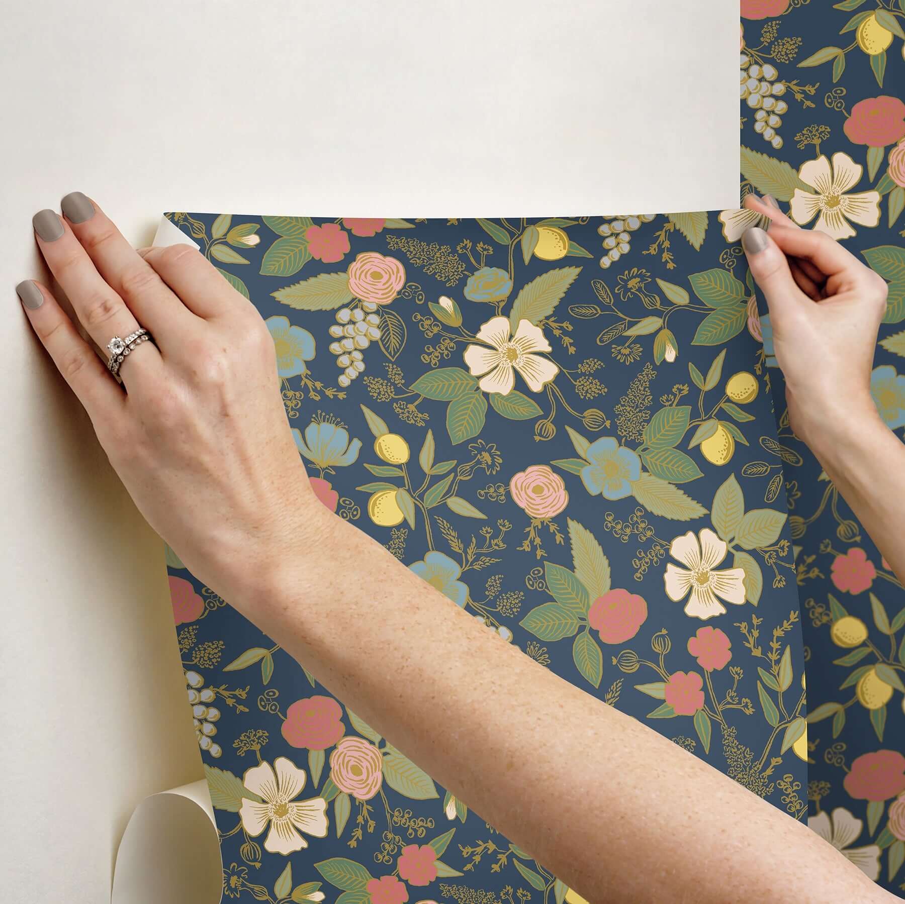 colette-peel-stick-wallpaper-navy-york-wallcoverings-psw1534rl - York Wallcoverings Wallpaper