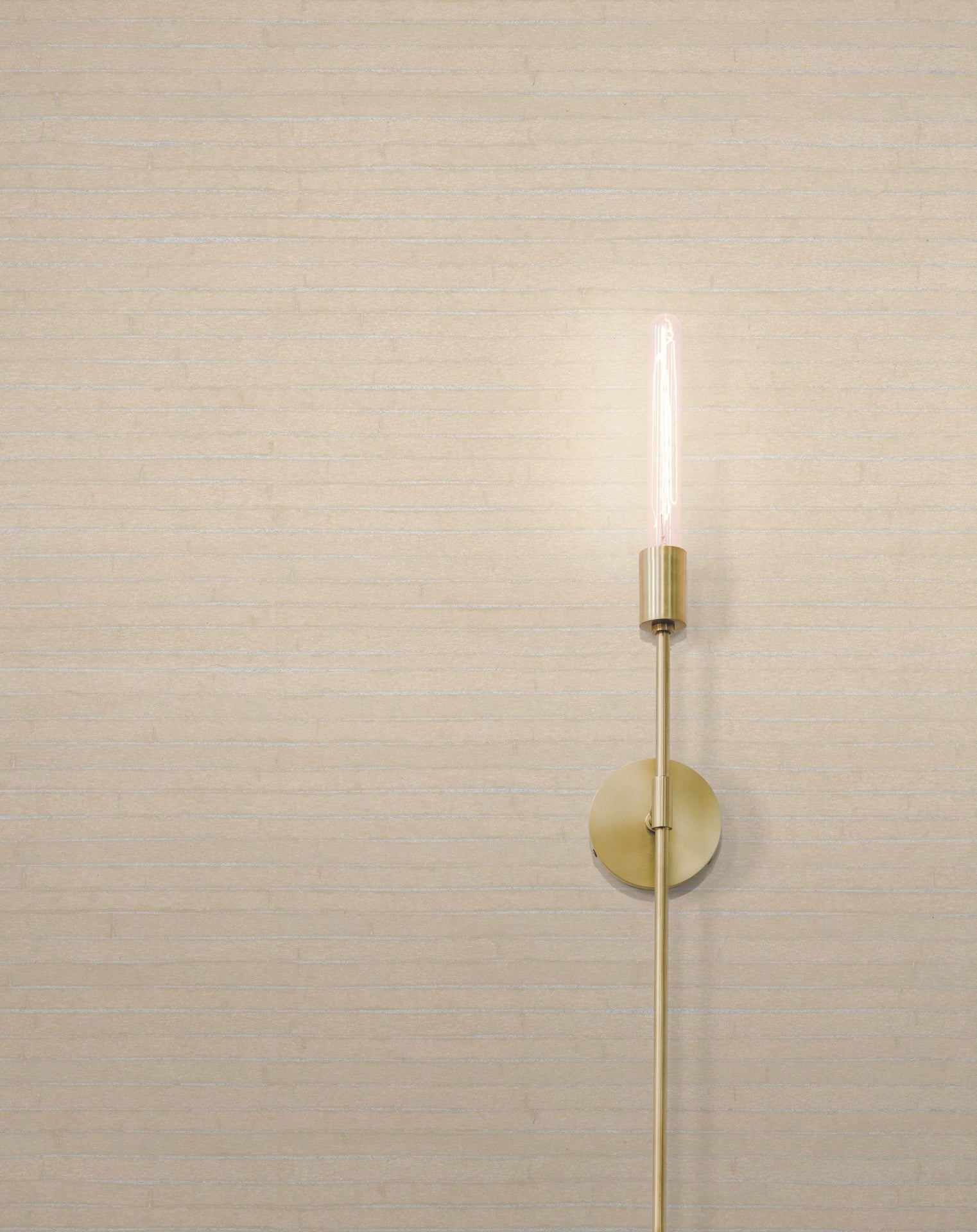 handcrafted-shimmering-wallpaper-sand-silver-york-wallcoverings-gv0252