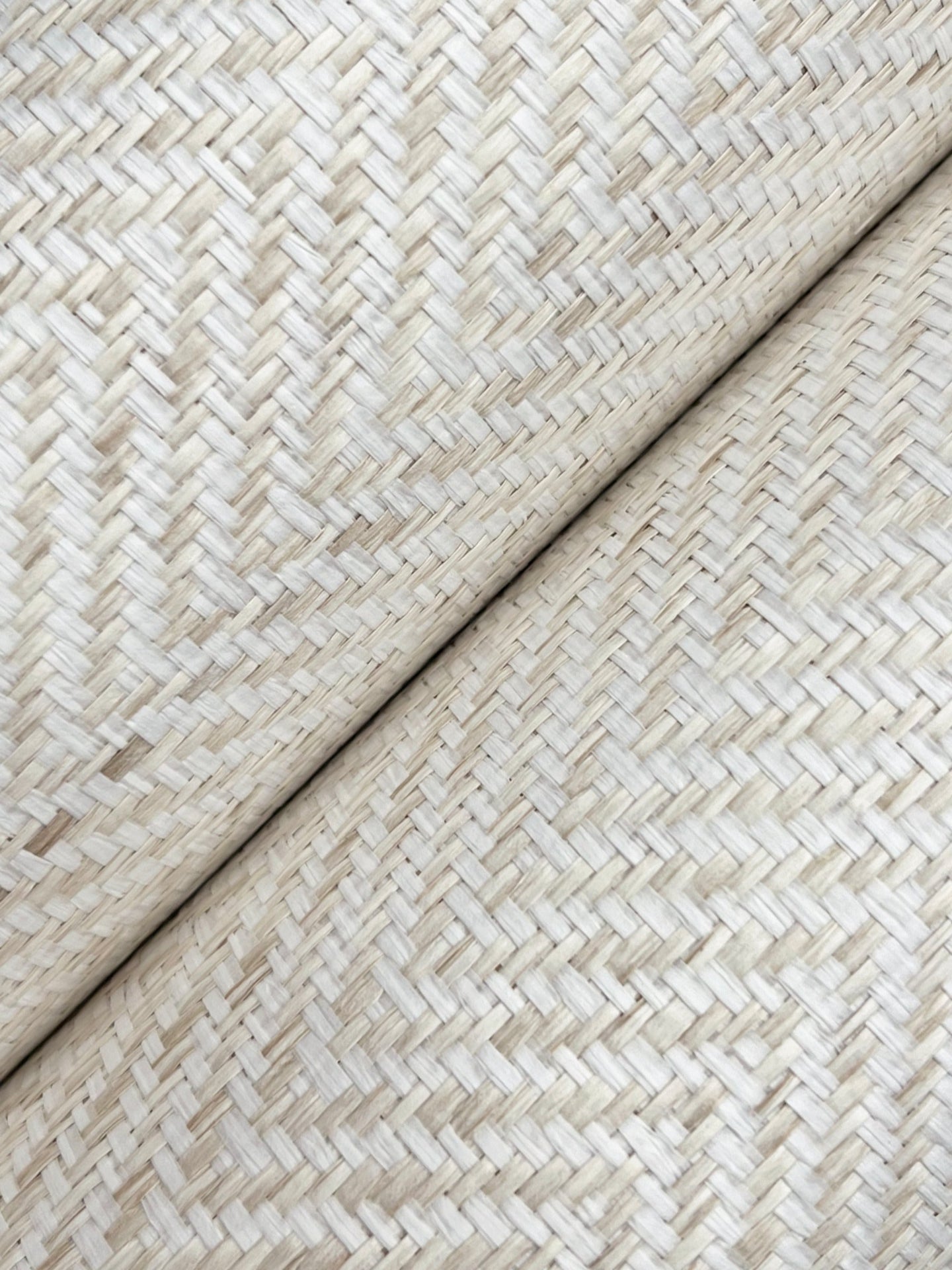 tailored-weave-wallpaper-white-york-wallcoverings-gv0194