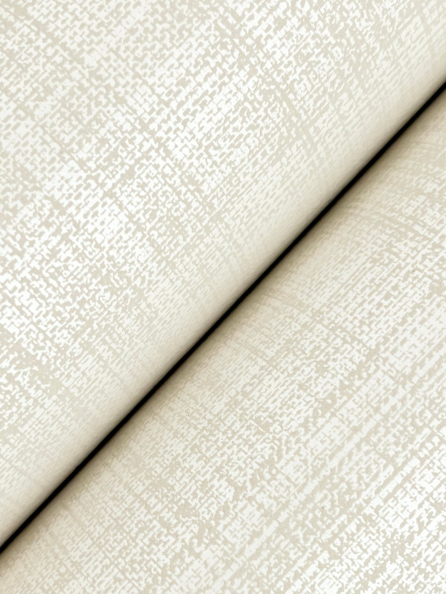 bordeaux-wallpaper-ivory-york-wallcoverings-gt4508