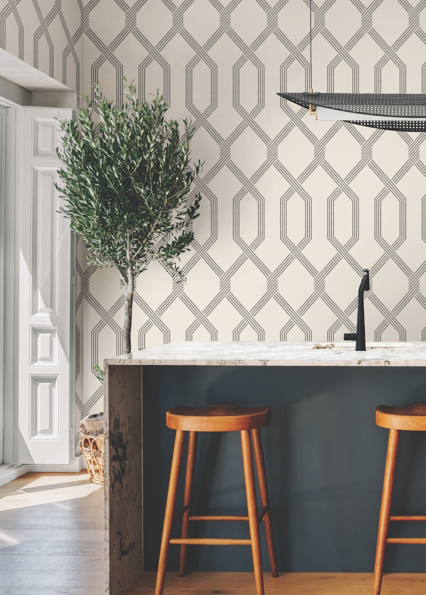 palisade-wallpaper-black-york-wallcoverings-gt4552
