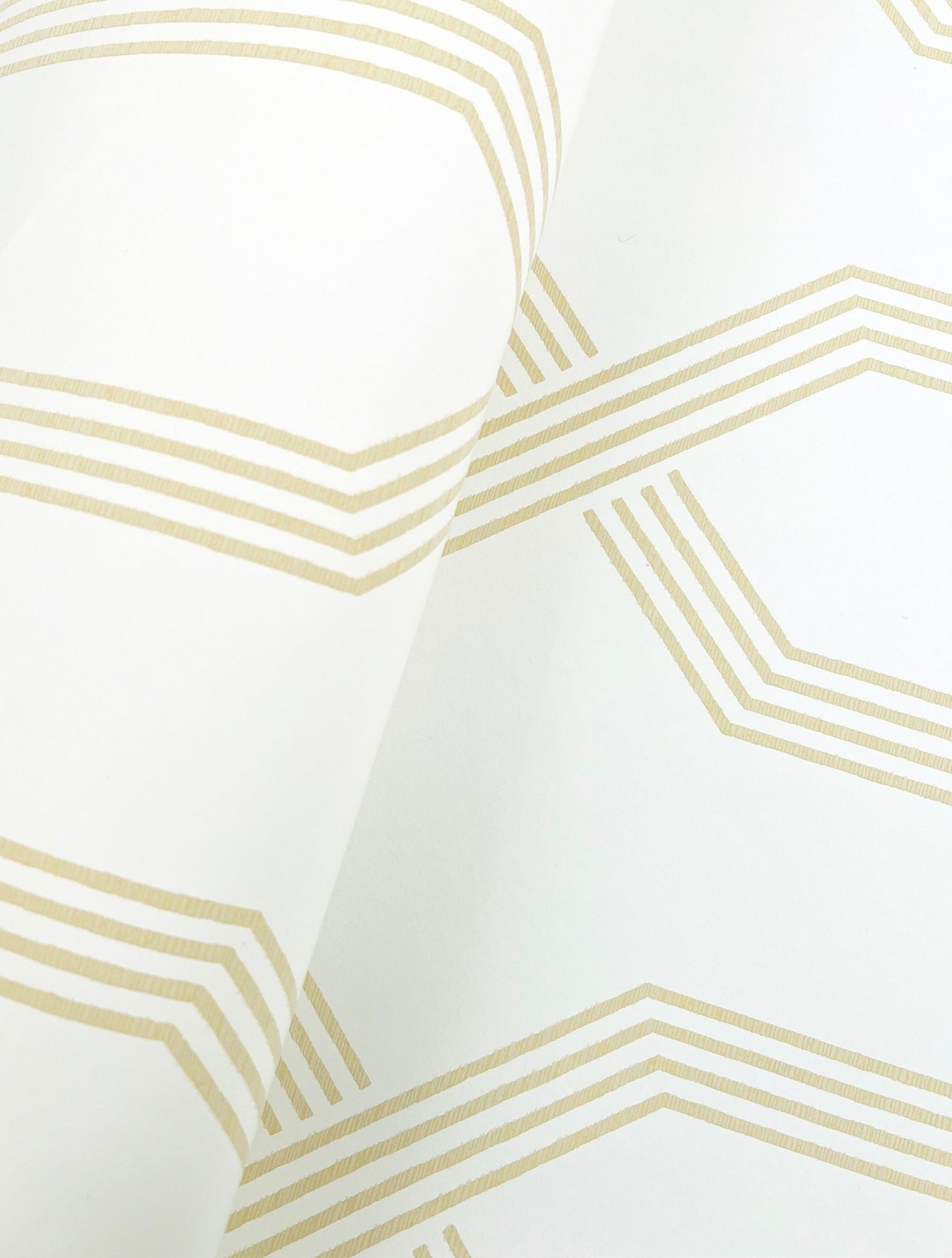 palisade-wallpaper-yellow-york-wallcoverings-gt4556