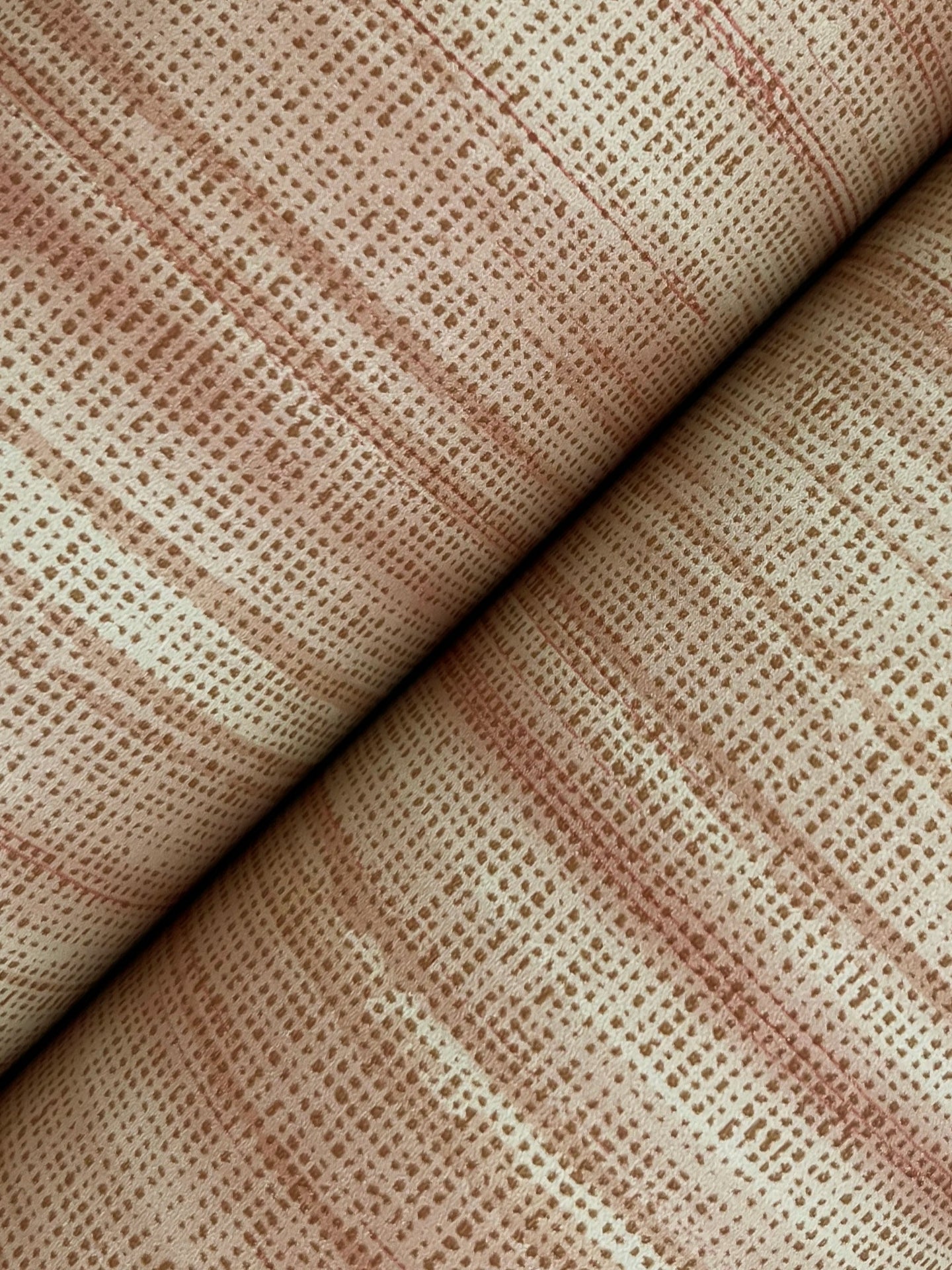 brushed-linen-wallpaper-brick-york-wallcoverings-gt4565