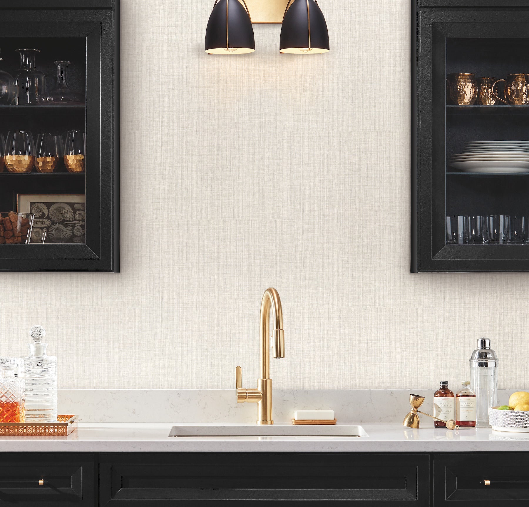amari-high-performance-wallpaper-platinum-york-wallcoverings-gt4591n