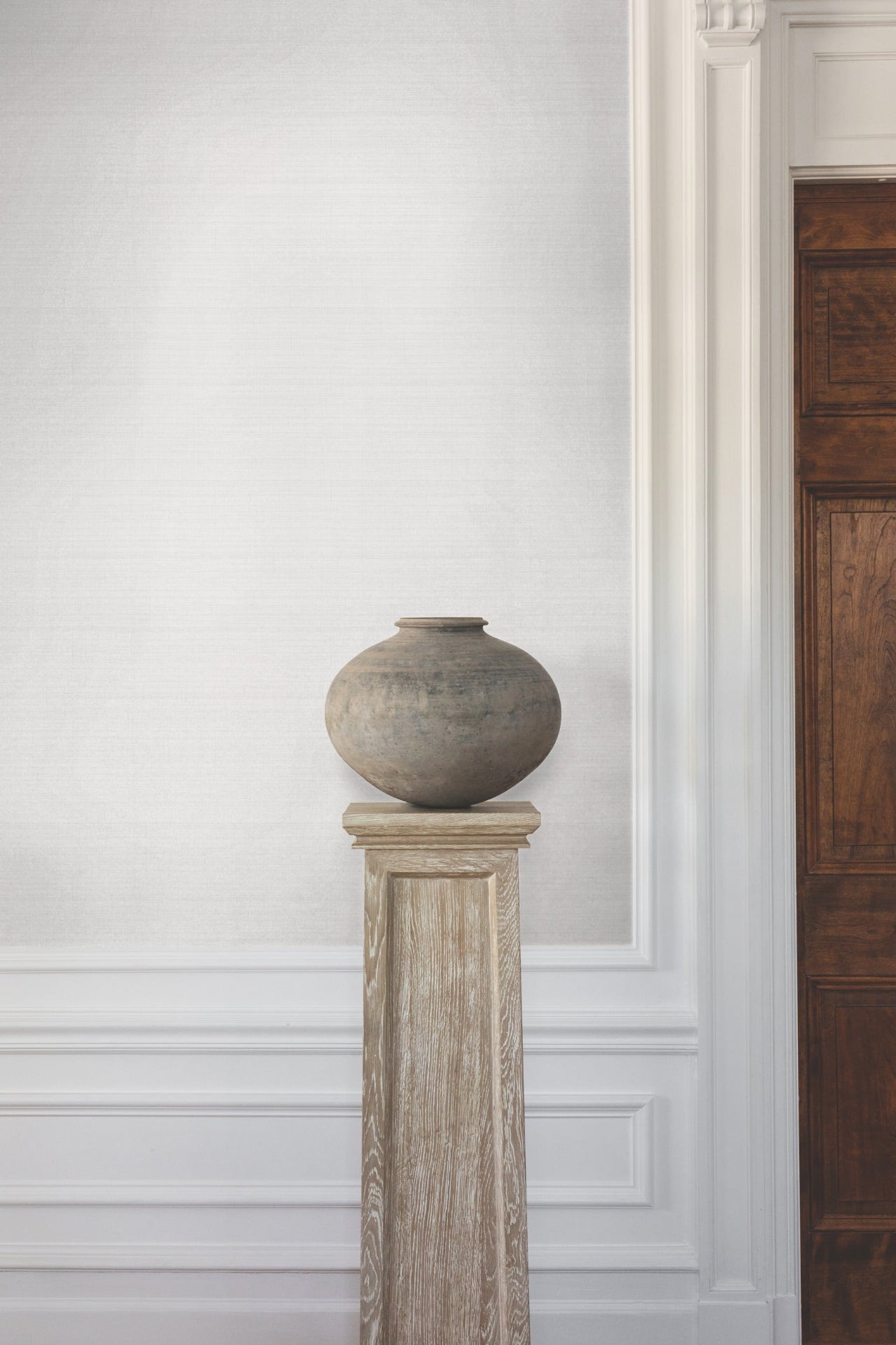 amari-high-performance-wallpaper-porcelain-york-wallcoverings-gt4596n