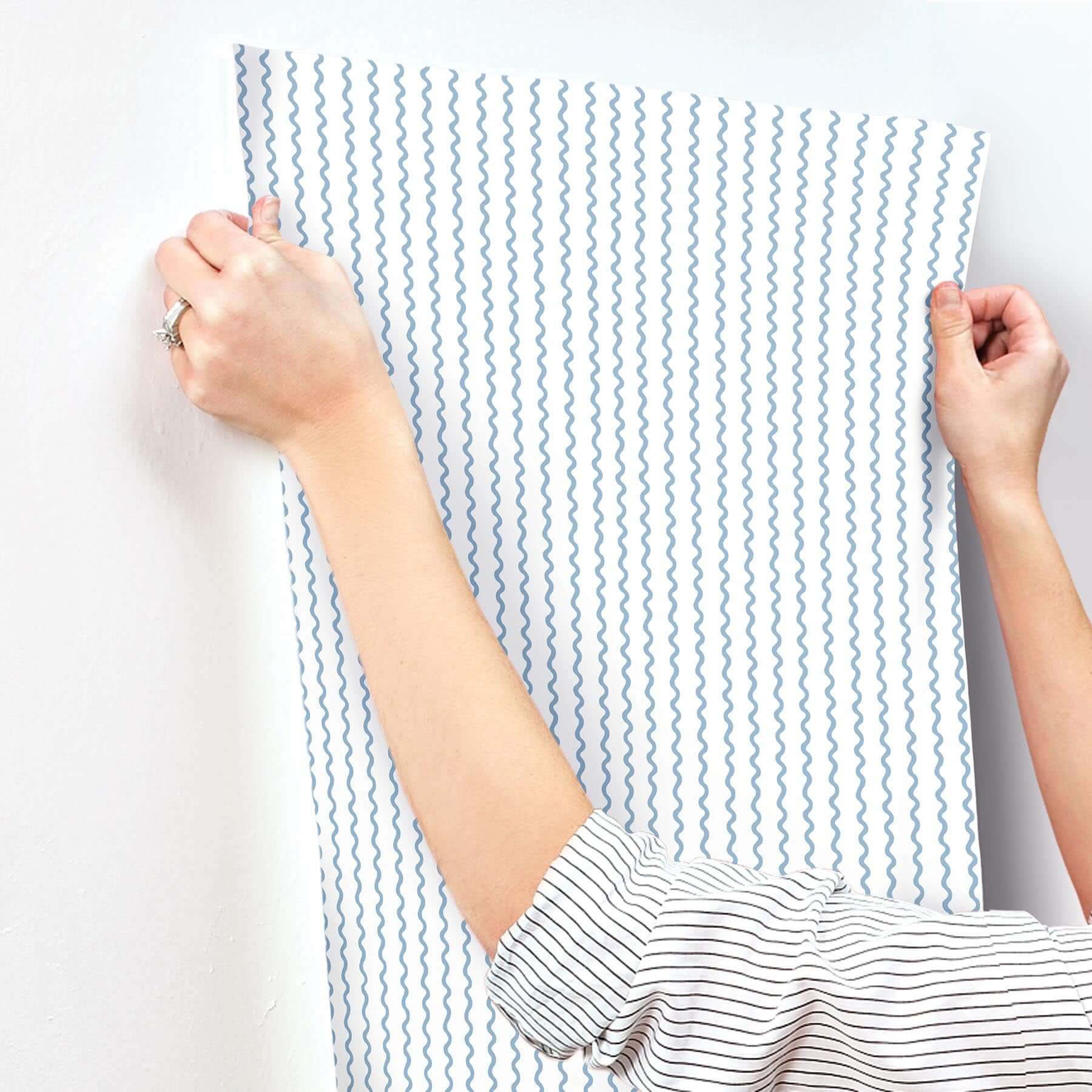 rickrack-wallpaper-blue-york-wallcoverings-rf7555 - York Wallcoverings Wallpaper