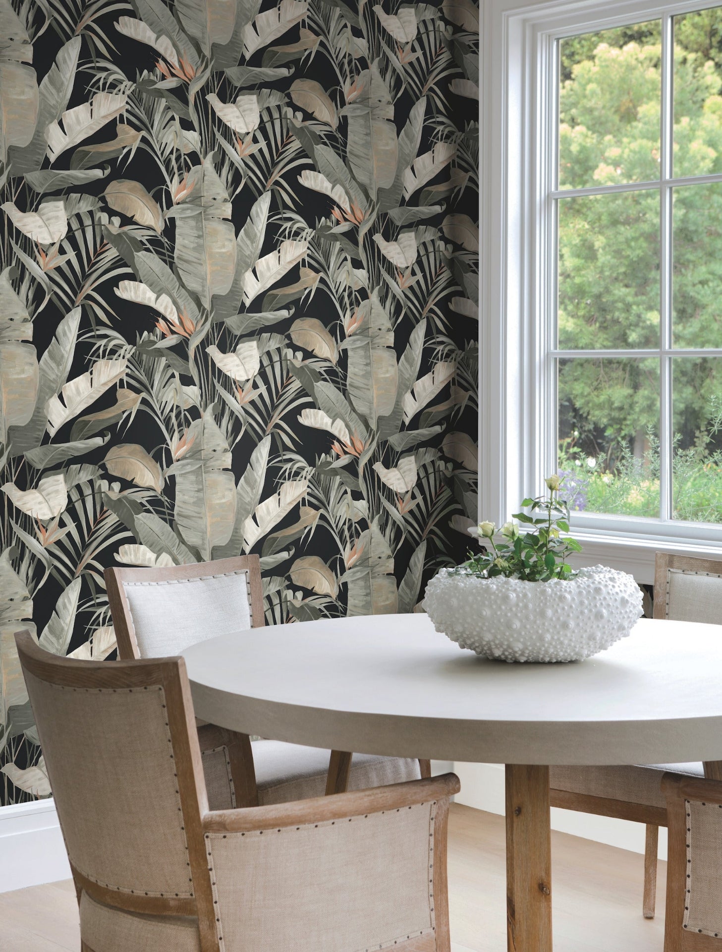 tropical-cabana-wallpaper-black-york-wallcoverings-nt6135