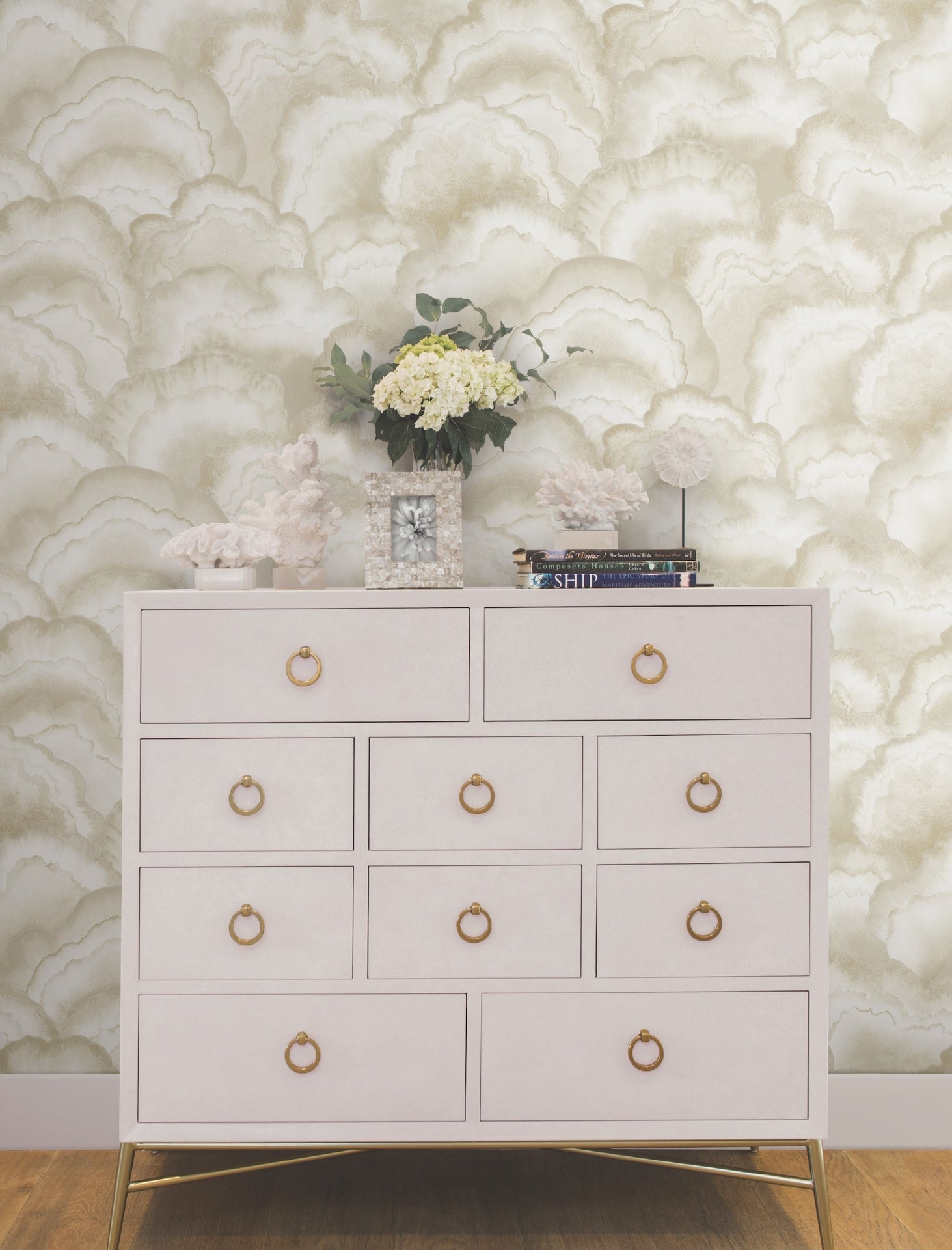 abalone-fans-wallpaper-sand-york-wallcoverings-nt6182