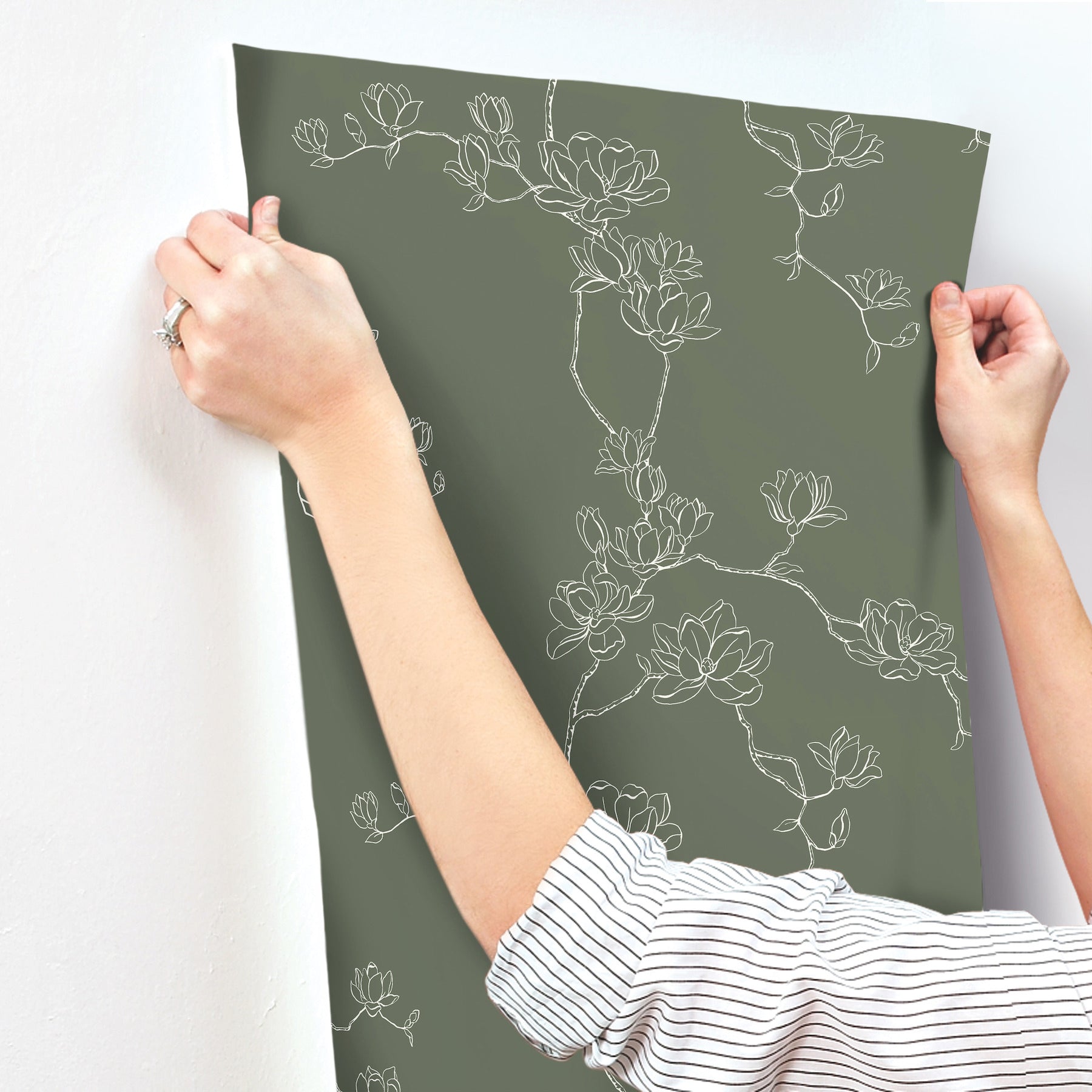 magnolia-branches-wallpaper-pine-york-wallcoverings-mf4735