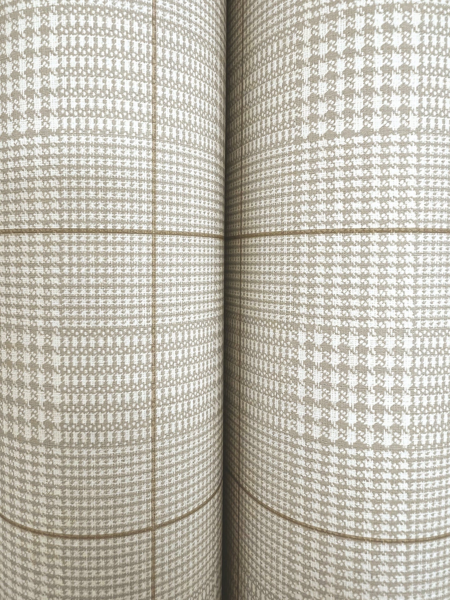 windsor-wallpaper-ivory-york-wallcoverings-mf4782