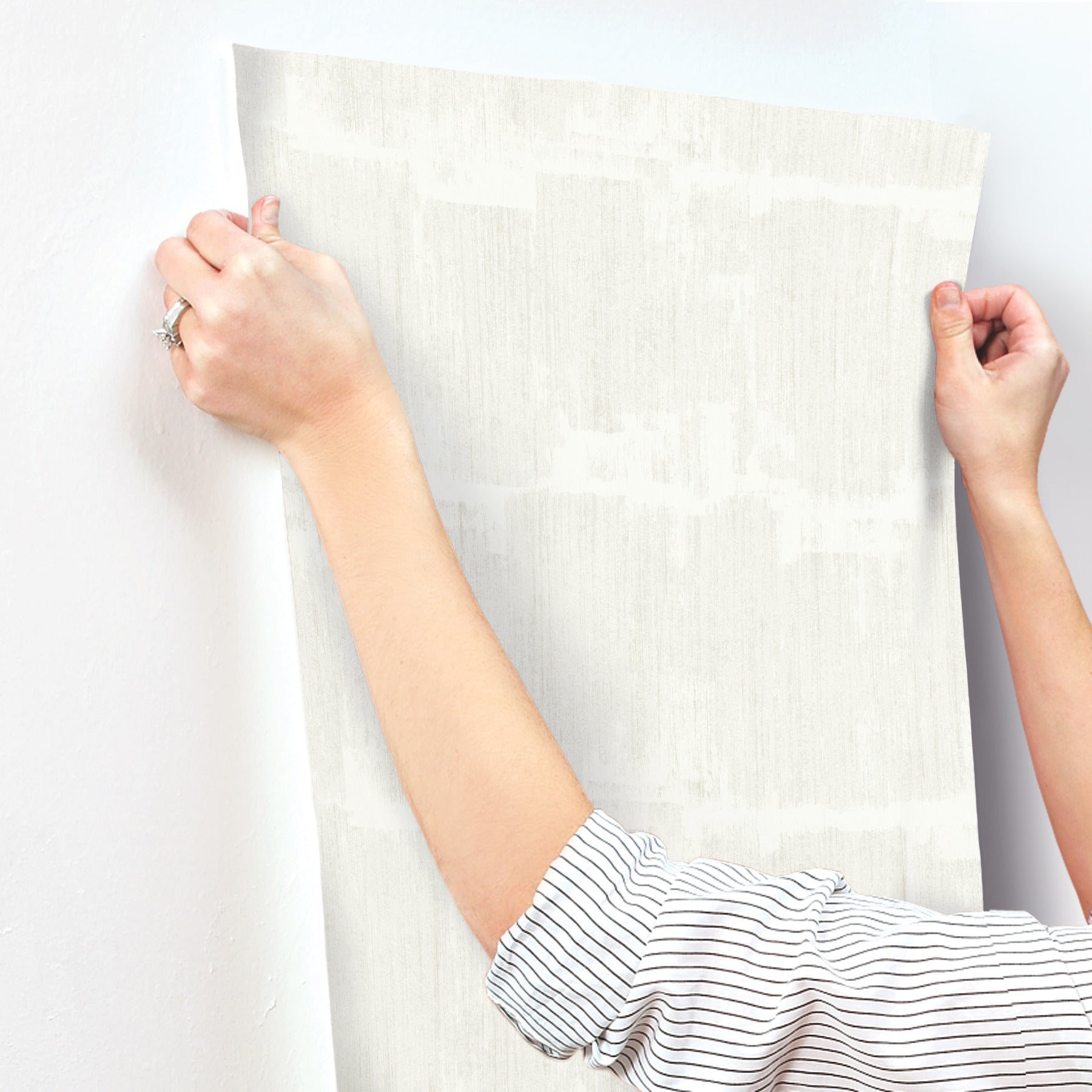 rhythm-and-rhyme-wallpaper-white-york-wallcoverings-fm1064